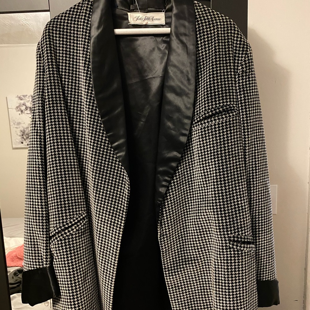 Saks Fifth Avenue Smokers Jacket